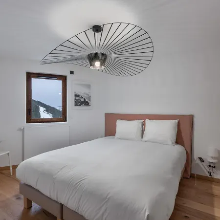 Moderne 6 Pers Proche Pistes Avec Parking, Casier à Ski, Balcon - Fr-1-563-140 * Courchevel