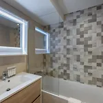 Moderne Proche Des Pistes Avec Parking A - Fr-1-563-140 *