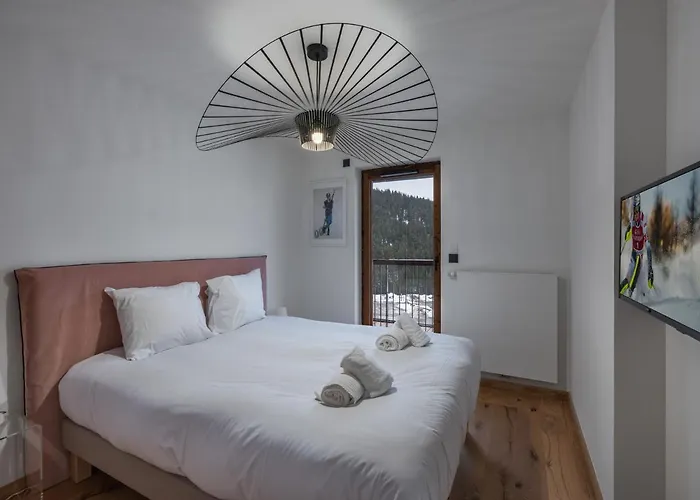 Moderne Proche Des Pistes Avec Parking A - Fr-1-563-140 شقة *